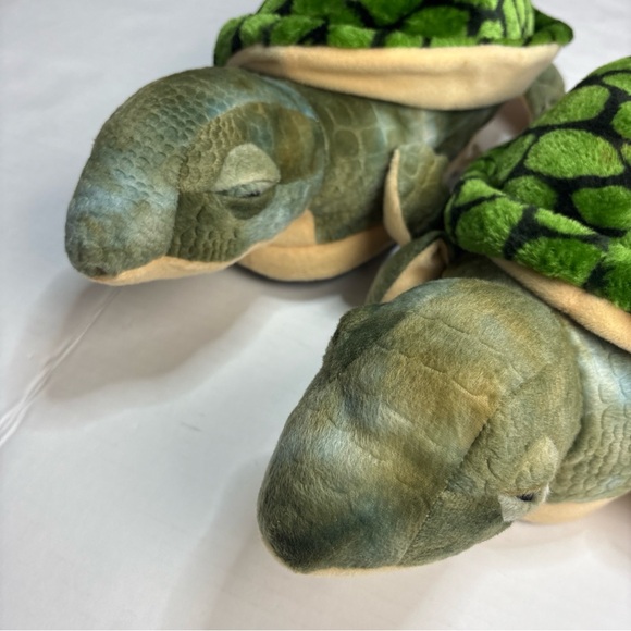 Happy Feet Adult XL Turtle Slipper Stuffed Footwear Green Black Comfy Soft - Picture 4 of 9